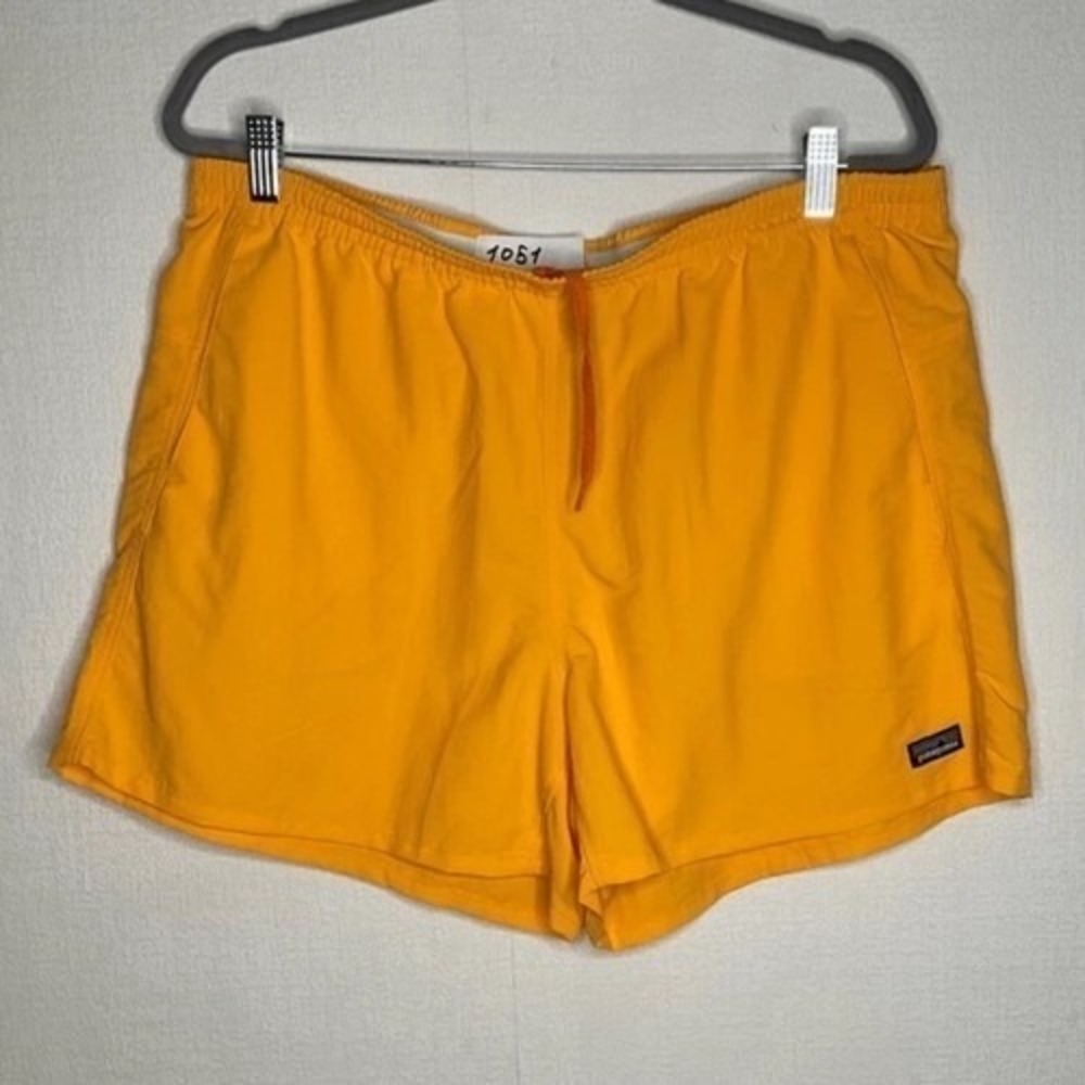Patagonia Orange Drawstring Unlined Quick Dry Swim Trunks Shorts Men XL Vietnam